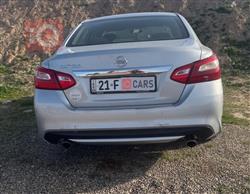 نيسان ألتيما